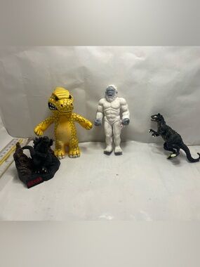 Godzilla yeti monster lot